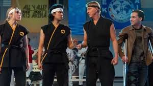Cobra Kai: Um Revival Nostálgico que Equilibra Golpes e Emoção 5 cobra-kai